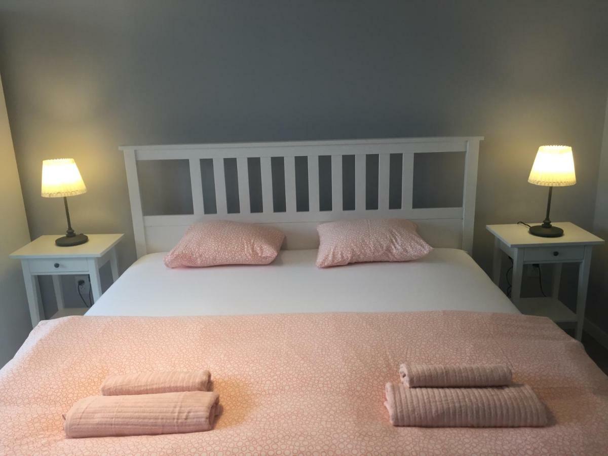 Apartment Oswiecim Klimatyzowany ภายนอก รูปภาพ